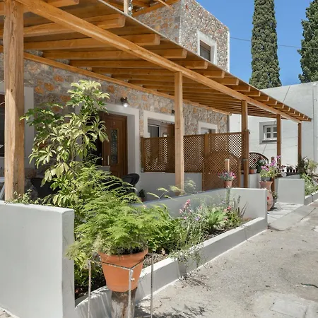 Iliana Апартаменты *