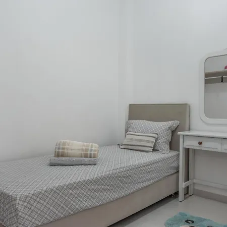 Iliana Apartment