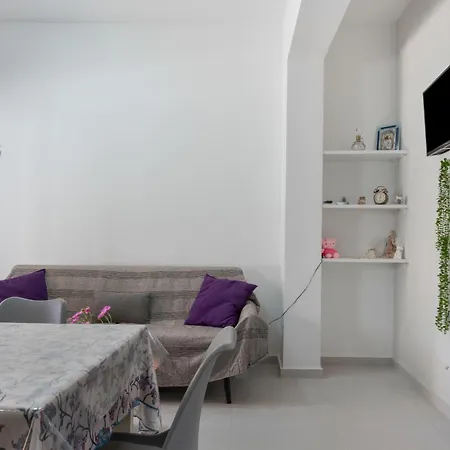 Apartment Iliana *